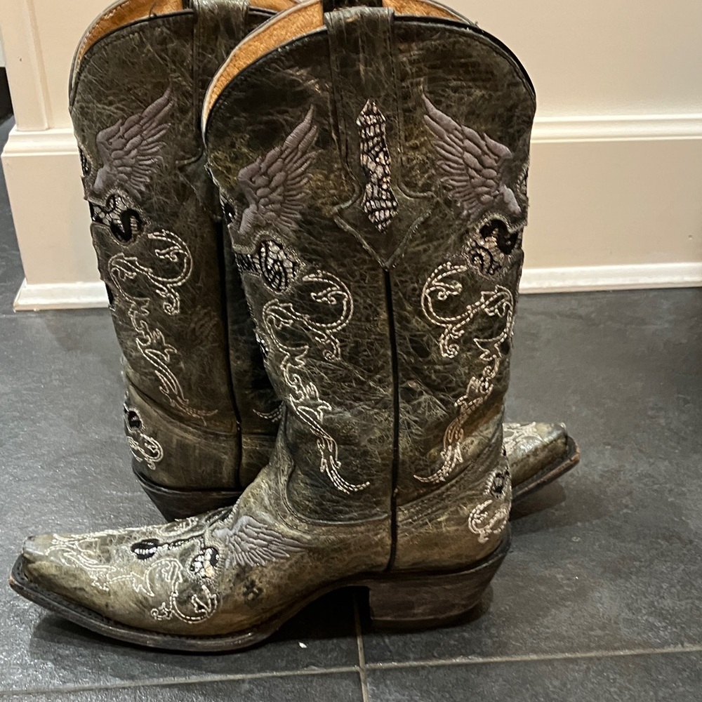 Vintage Very Volatile Leather Embroidered Cowboy Boots - Black and Gray - Picture 7 of 15